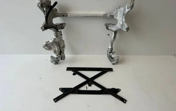 Audi A5 8T 8F Front subframe 8T0399315H