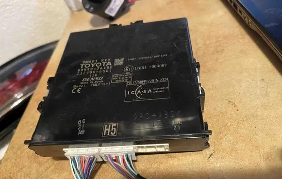 Lexus UX Other devices 8999076150