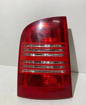 Skoda Octavia Mk1 (1U) Rear/tail lights 1U9945111 1U9945095