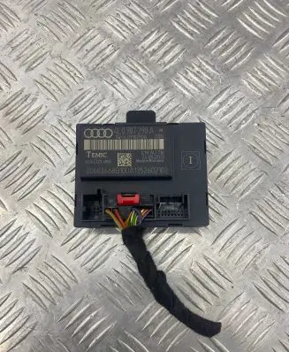 Audi Q7 4L Door control unit/module 4L0907290A 4L0910290A 26052013