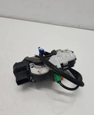 Opel Adam Front door lock 13579523