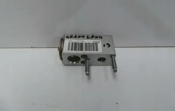 Opel Grandland X Air conditioning (A/C) expansion valve A31101900