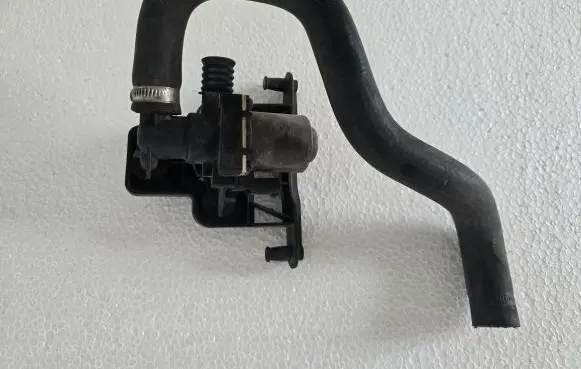 BMW 3 E46 Electric auxiliary coolant/water pump 64118379921 8379921 1147412154