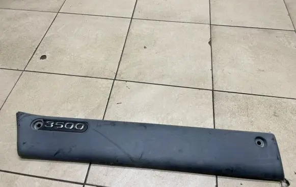Opel Movano A Front door trim (molding) 7701692580