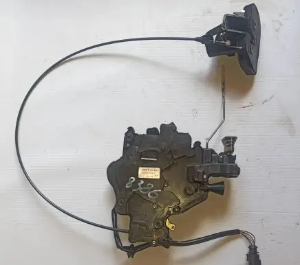 Volkswagen Multivan T5 Sliding door lock 7H0843654BB 7h0843604 23354