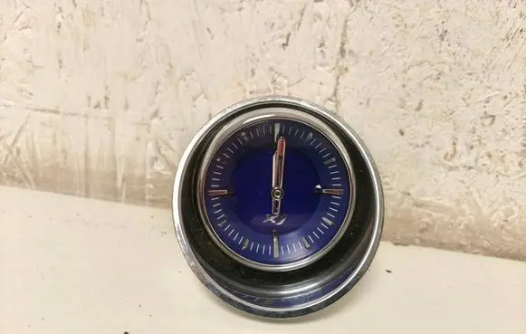 Jaguar XJ X351 Clock AW9315000AF