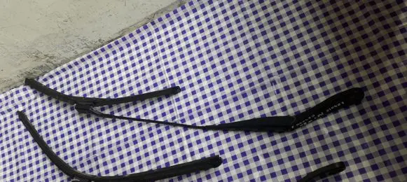Ford Mondeo MK IV Windshield/front glass wiper blade 