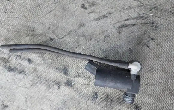 Ford S-MAX Windscreen/windshield washer pump PA6GB25