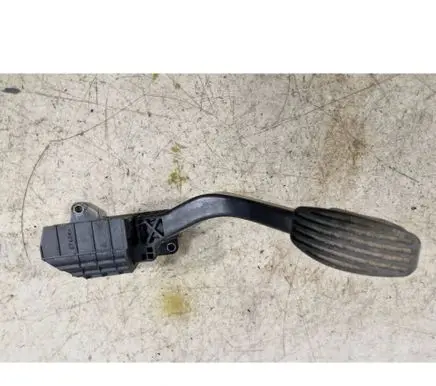 Fiat 500 Accelerator throttle pedal 