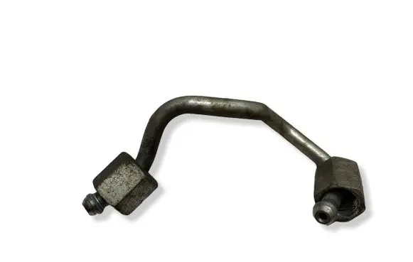 Fuel injector supply line/pipe