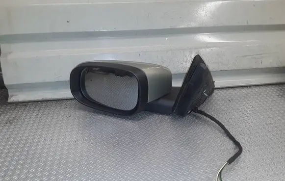 Volvo C30 Front door electric wing mirror
