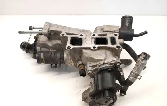 KIA Sorento EGR valve 284102F000 14C260756