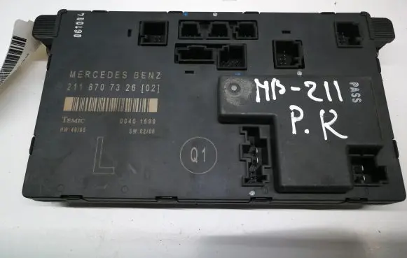 Mercedes-Benz E W211 Door control unit/module A2118707326 2118707326