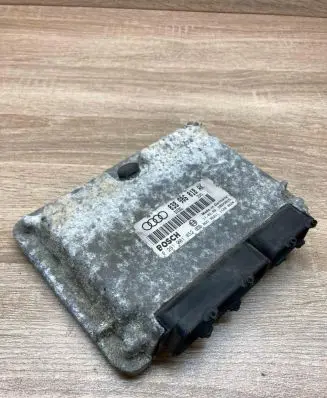 Audi A3 S3 8L Engine control unit/module ECU 038906018AK 0281001852