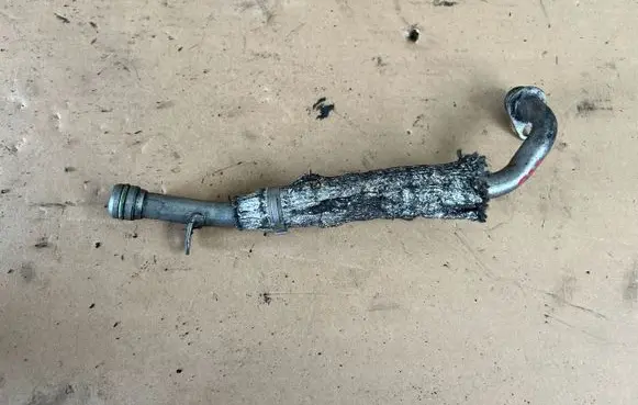 Audi A6 S6 C6 4F Turbo turbocharger oiling pipe/hose 059145735R