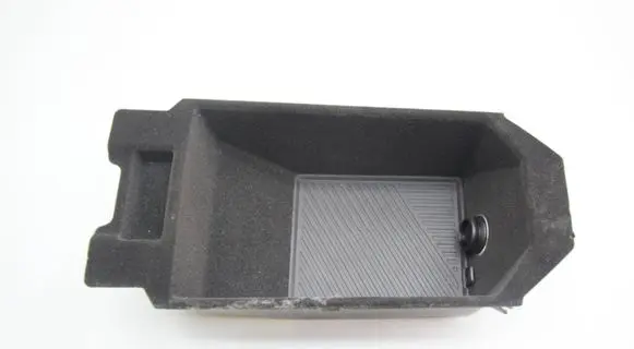 BMW 5 G60 Glove box 5B36D78
