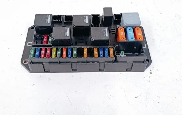 Land Rover Range Rover L322 Fuse module BH4214N030AA 519392203