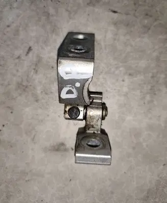 Audi A6 S6 C6 4F Front door upper hinge 