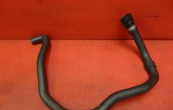 BMW X5 E70 Coolant pipe/hose 9222750