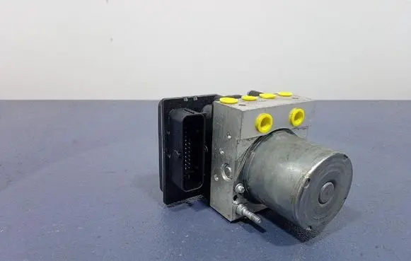 Peugeot Partner ABS Pump 9671945380