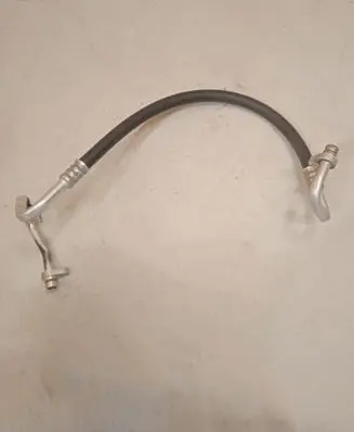 Renault Megane IV Air conditioning (A/C) pipe/hose 924906677R