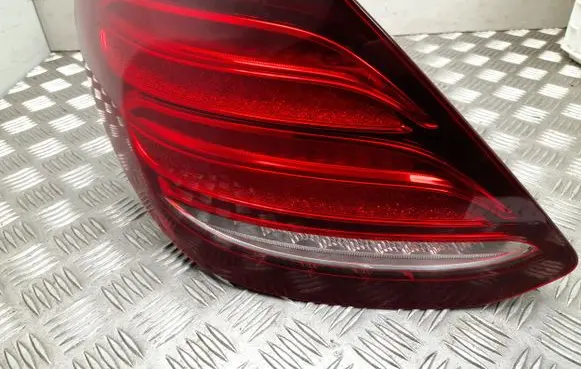 Mercedes-Benz E W213 Rear/tail lights A2139067700