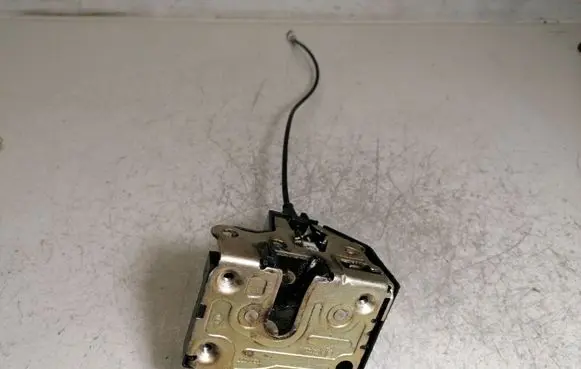 Renault Scenic I Front door lock