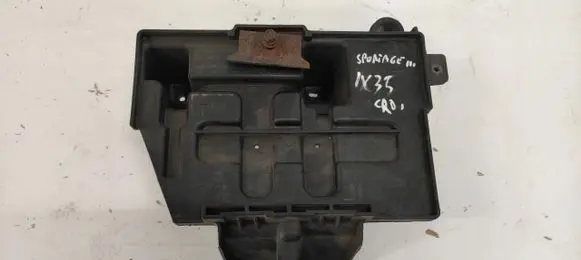 Battery box tray