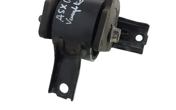 Mitsubishi ASX Engine mount bracket MN184344