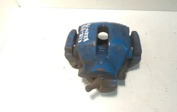 BMW 5 E39 Front brake caliper