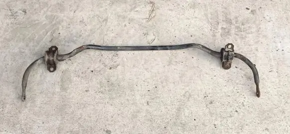 Nissan Qashqai Rear anti-roll bar/sway bar 