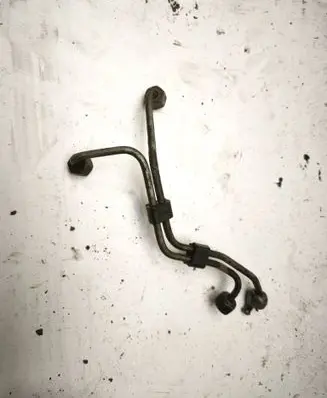 Audi A4 S4 B5 8D Fuel injector supply line/pipe 