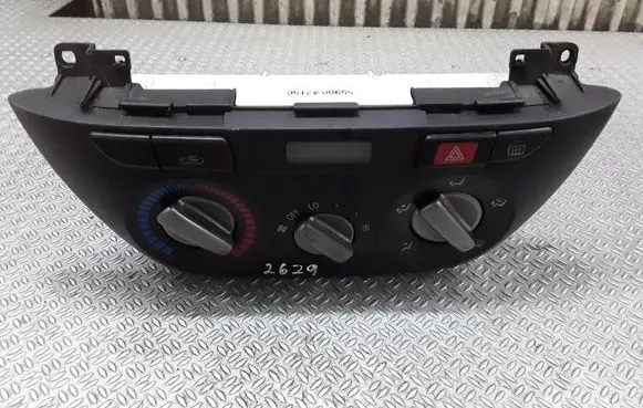 Toyota RAV 4 (XA20) Climate control unit 5590042150