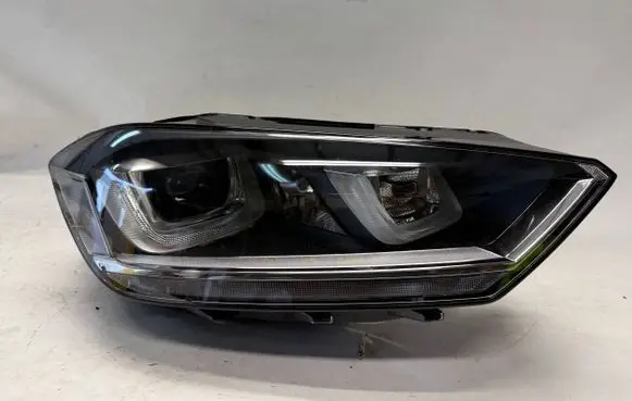 Volkswagen Golf Sportsvan Headlight/headlamp 517941034B