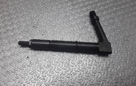 Nissan Almera N16 Fuel injector Z484391