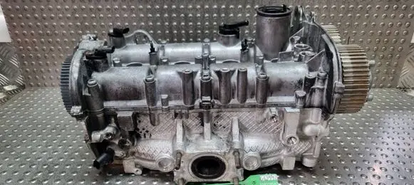 Volkswagen Golf VIII Engine head S26378542 04E103479G 04E103475BM