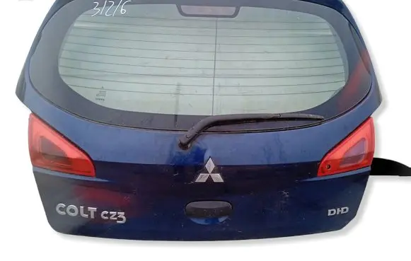 Mitsubishi Colt CZ3 Tailgate/trunk/boot lid 326