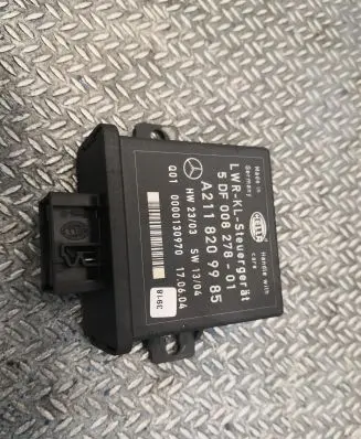 Mercedes-Benz E W211 Light module LCM 2118209985