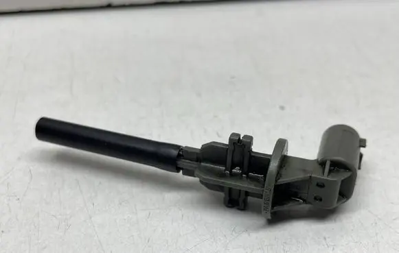 BMW 7 E65 E66 Coolant level sensor 7524812