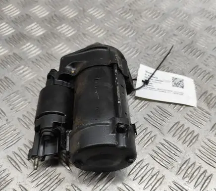 Mercedes-Benz CLS C218 X218 Starter motor 0986025940
