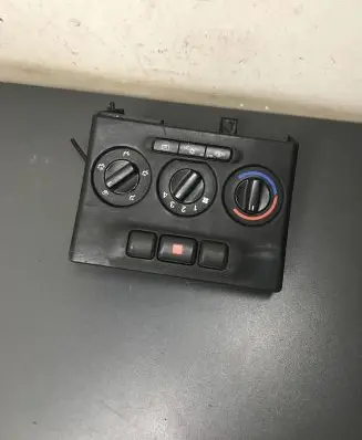 Opel Zafira A Climate control unit 9200118078 56341
