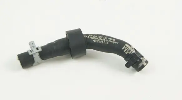 Volkswagen PASSAT B8 Engine coolant pipe/hose 03N121030B