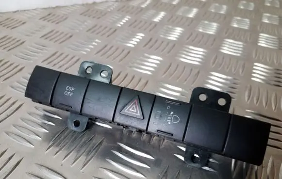 Dodge Nitro Hazard light switch P04602562AF
