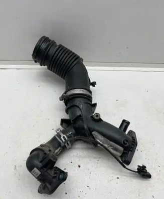 Renault Megane IV Air intake duct part 165755929R 165763328R 17092852