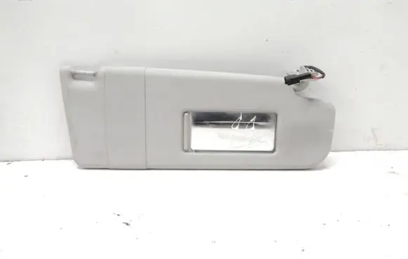 Volkswagen Jetta V Sun visor