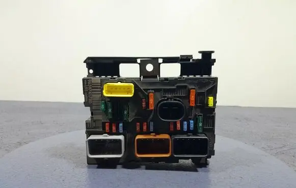Citroen C3 Fuse box set 9659741780