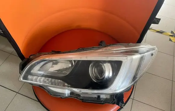 Subaru Legacy Headlight/headlamp