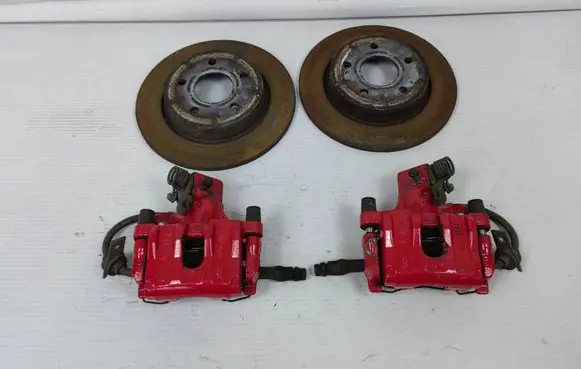 Ford Focus ST Brake discs and calipers set J008482