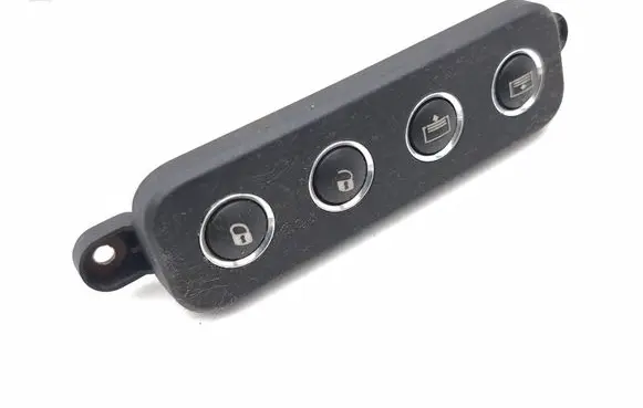 Maserati Quattroporte Central locking switch button 