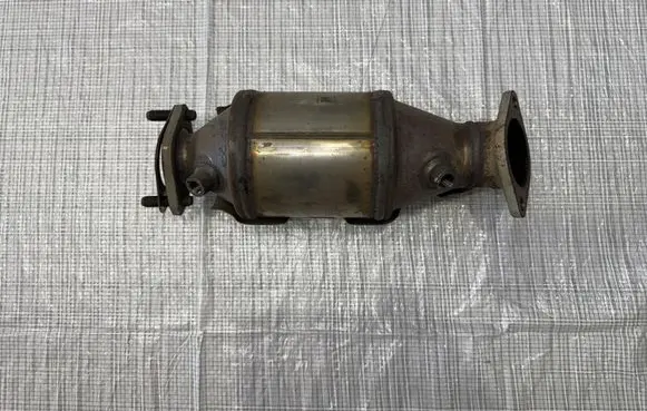 KIA Niro Catalyst/FAP/DPF particulate filter G08020